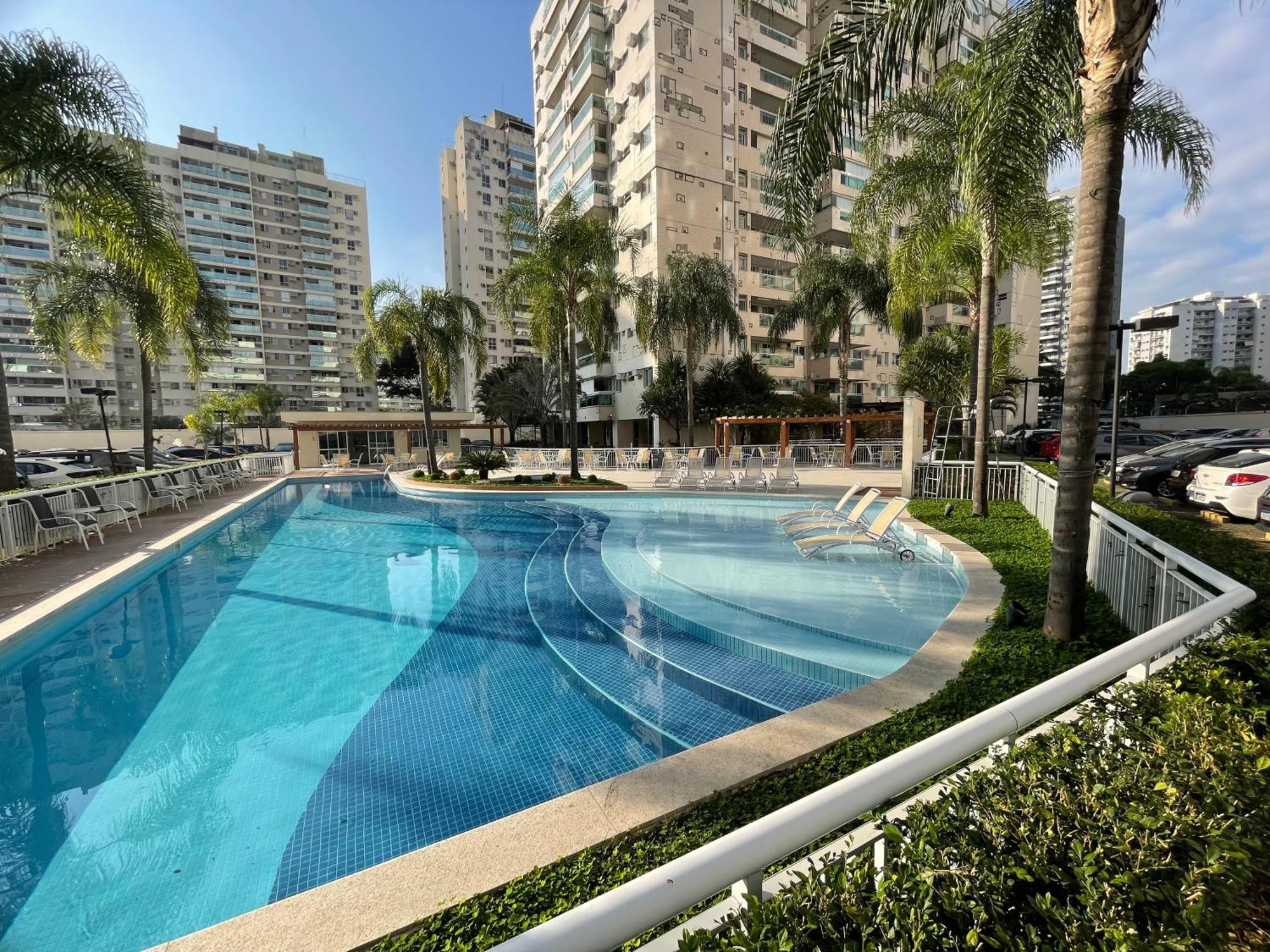 Amplo E Aconchegante Apto Na Barra Olimpica Rio de Janeiro Kültér fotó